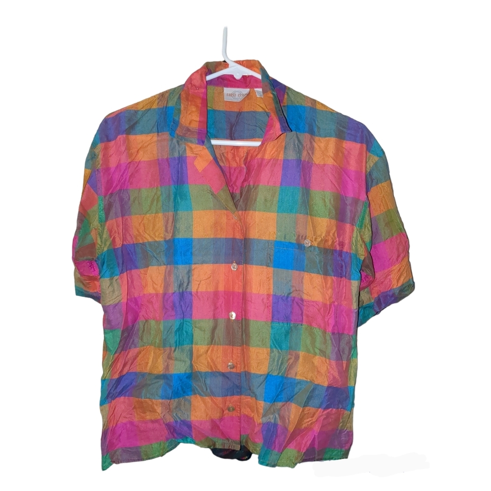 First Issue XS Vintage Size Small.